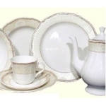 Посуда из белого фарфора в Киеве